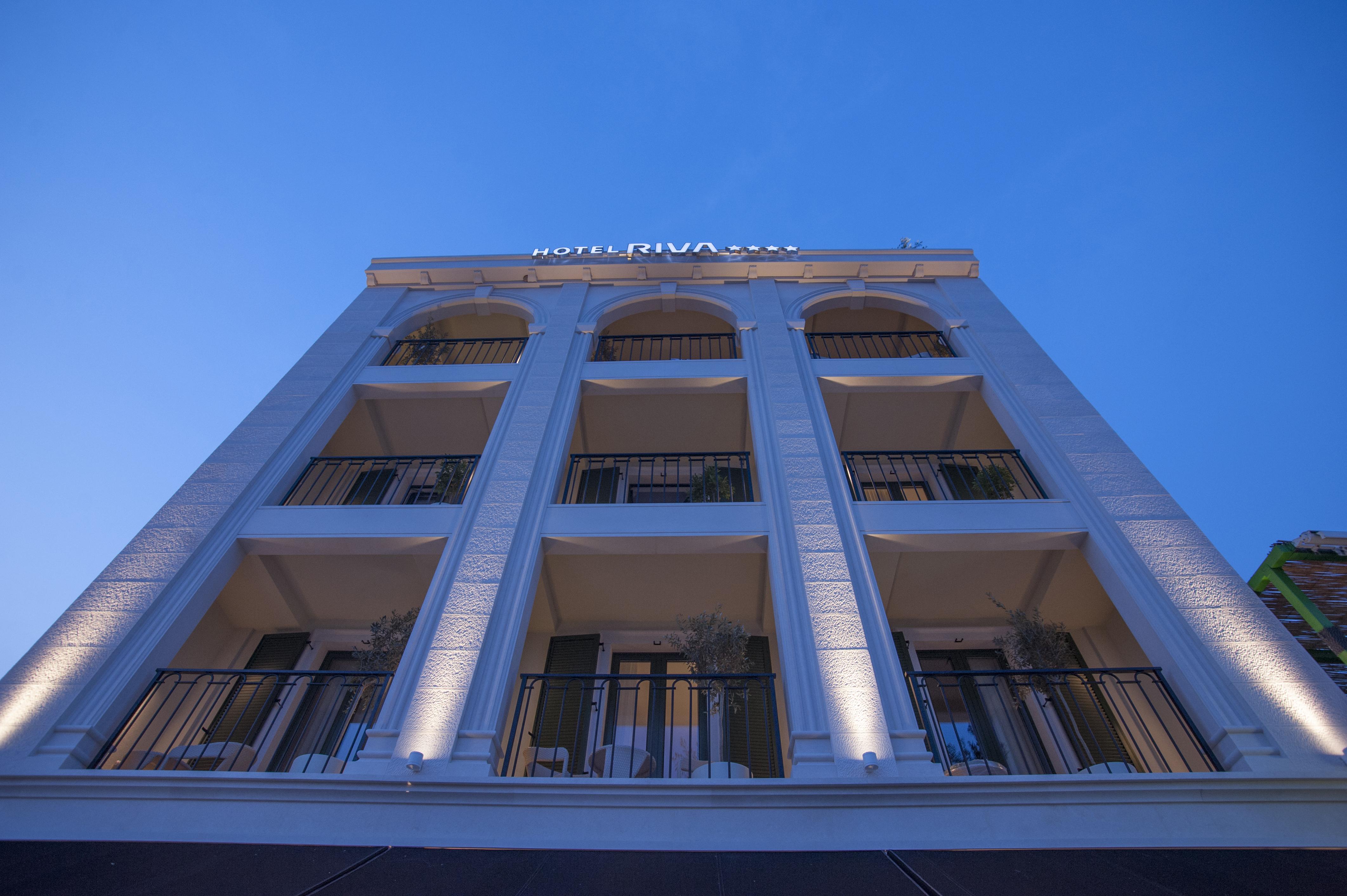 Hotel Riva By Aycon Petrovac Exterior photo